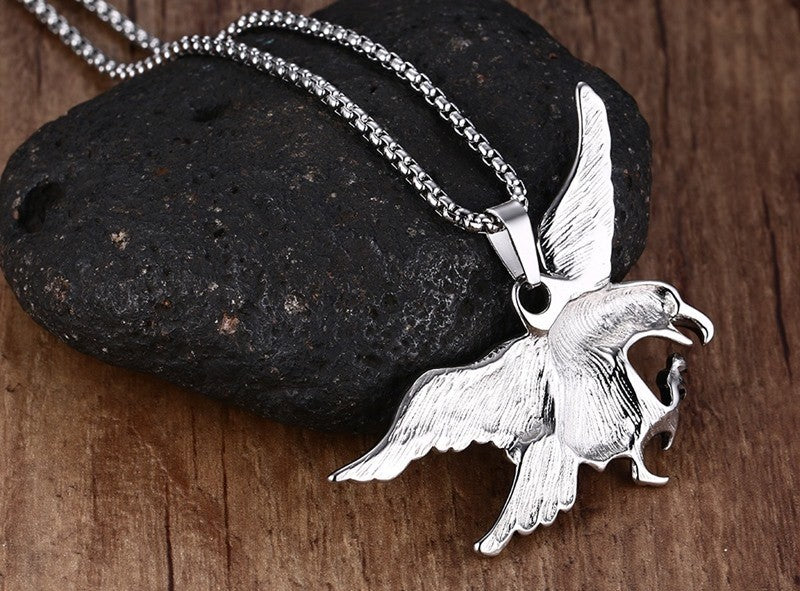 Flying Eagle Pendant Choker
