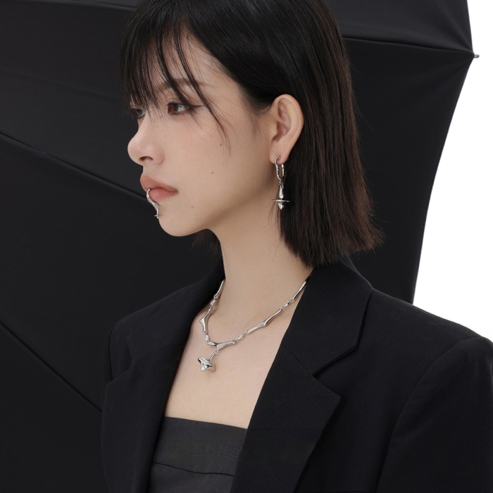 Mechanical Gyro Series Asexual Neutral Wind Metal Style Clavicle Chain