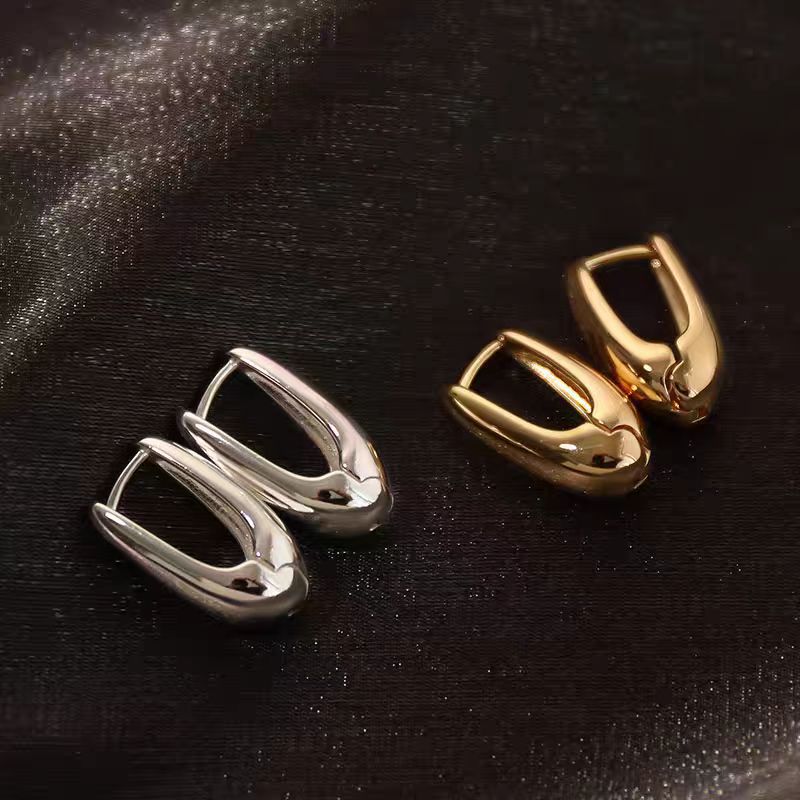 Chunky U-Hoop Earrings – Gold / Silver Polished Huggies