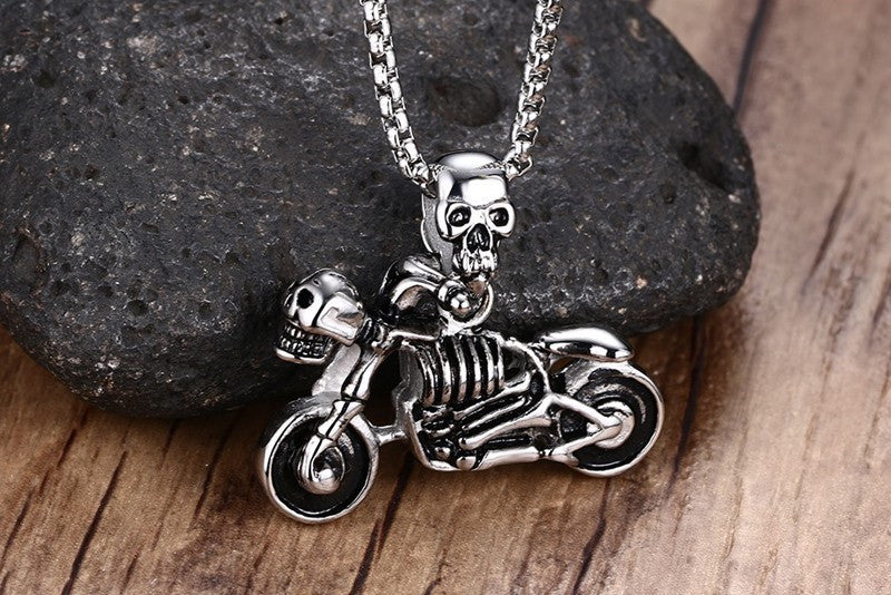 Gothic Biker Skull Motorcycle Necklace