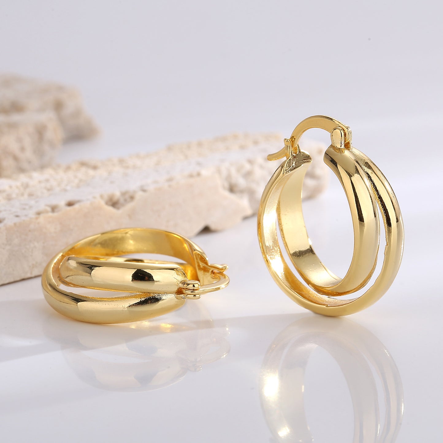 Light Luxury Gold Hoops Earrings For Women Trendy