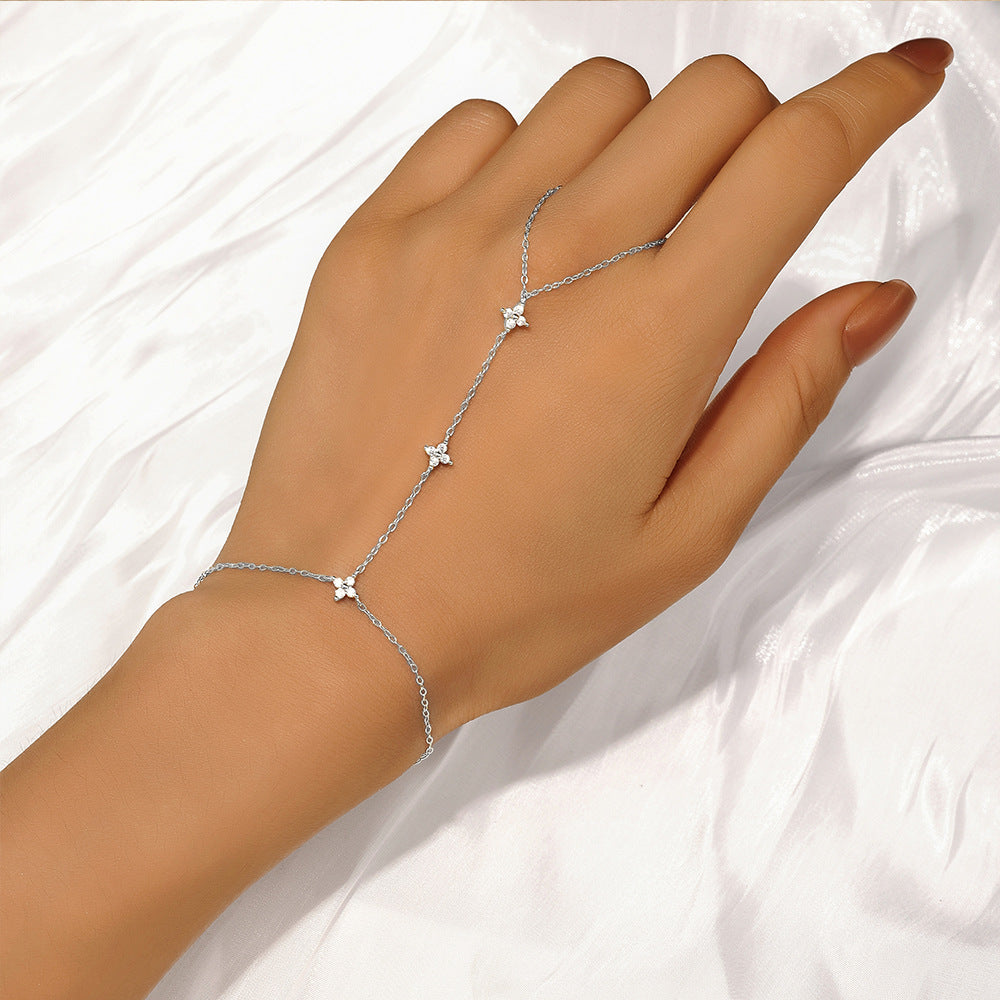 Women's diamond-studded four-leaf flower ring chain bracelet