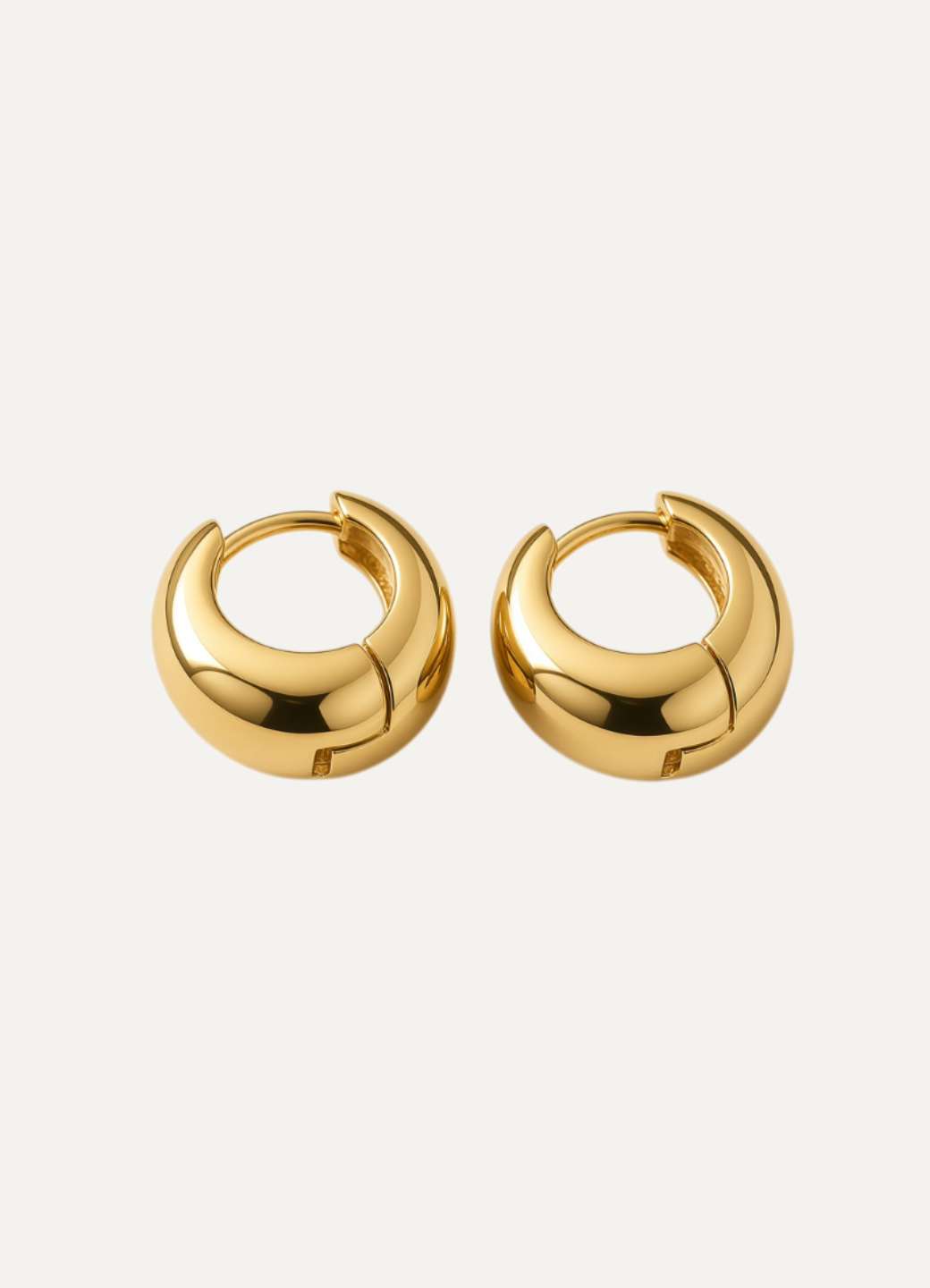 Chunky Teardrop Huggie Earrings – Gold / Silver