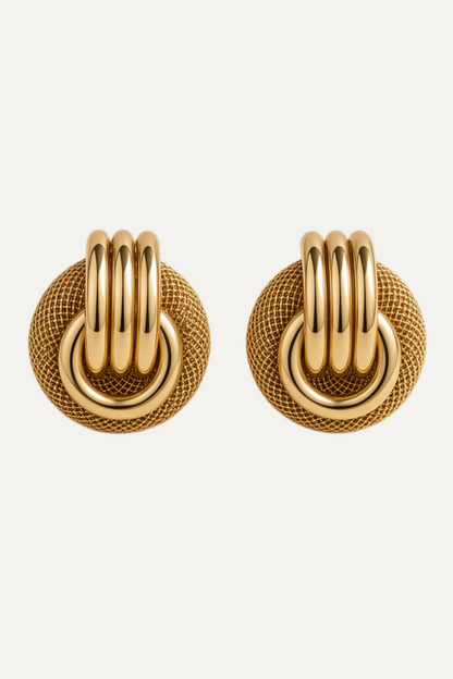 Mesh Triple-Rib Stud Earrings – Gold Sculptural Disk